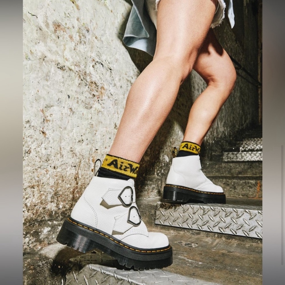 DEVON HEART LEATHER PLATFORM BOOTS